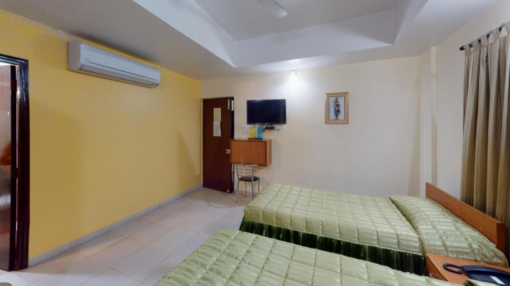 Room image 2